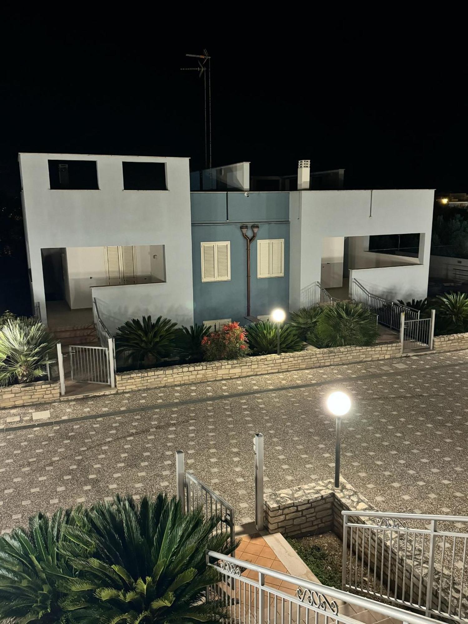 Samare Rooms & Apartments Bisceglie Esterno foto